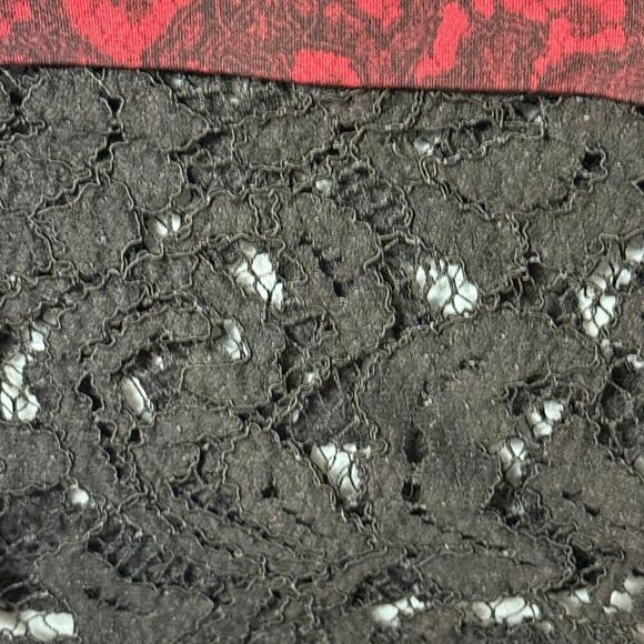 Michael Kors Red/Black Lace Top Size M - Picture 7 of 8